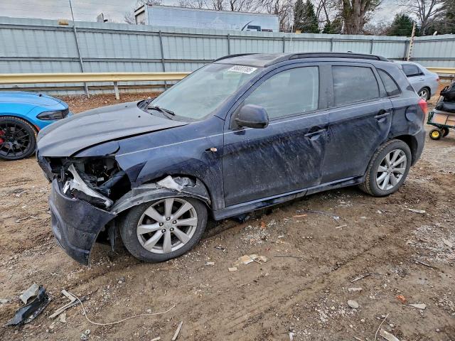  Salvage Mitsubishi Outlander