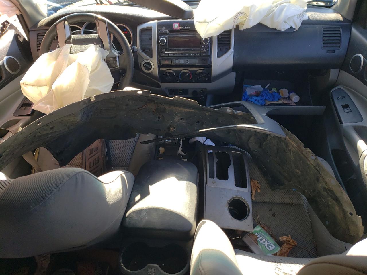 Toyota Tacoma Double Cab Image 7