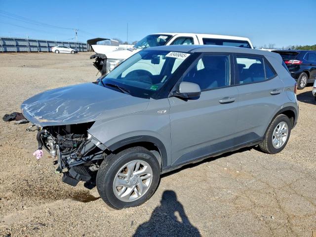  Salvage Hyundai VENUE