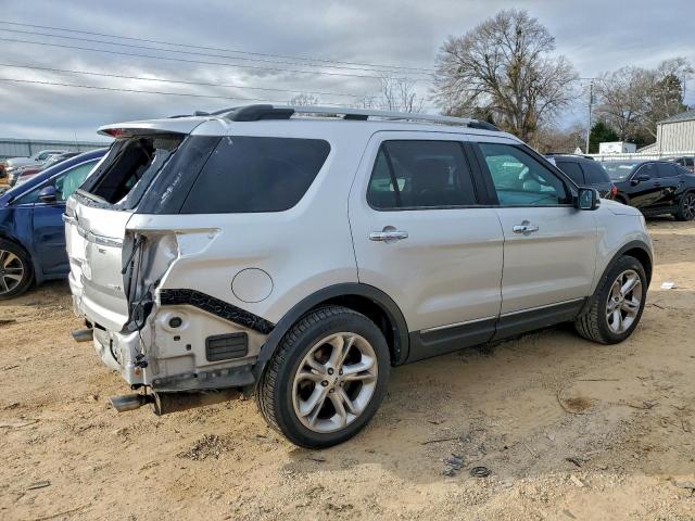 Ford Explorer Limited Image 13