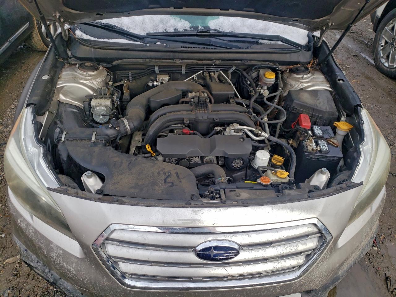 Subaru Outback 2.5i Limited Image 12