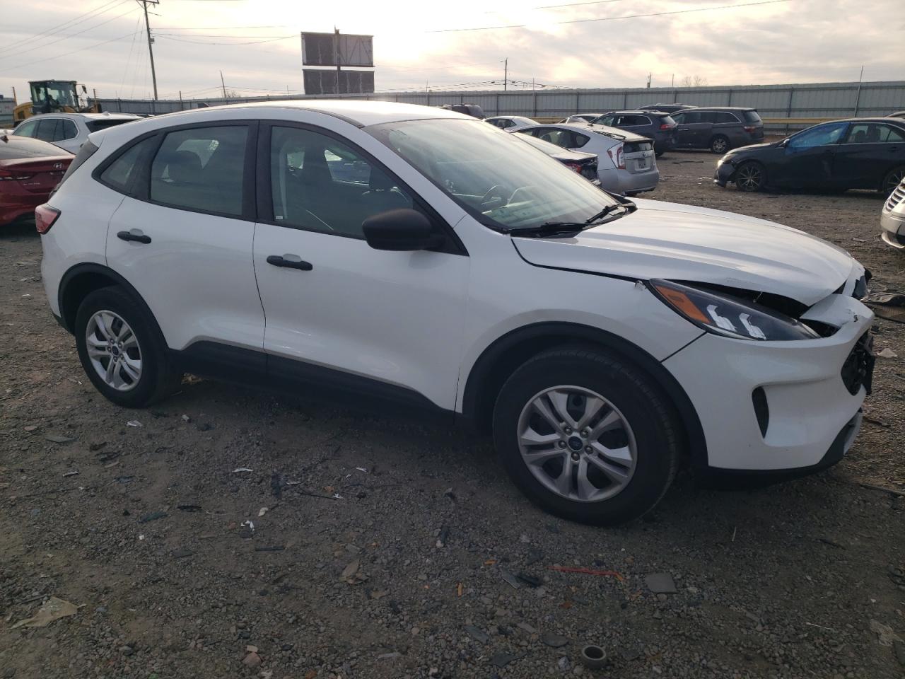 Ford Escape S Image 3