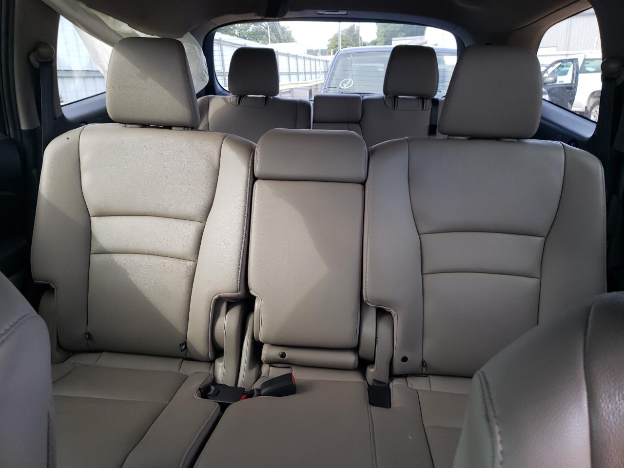 Honda Pilot Se Image 8