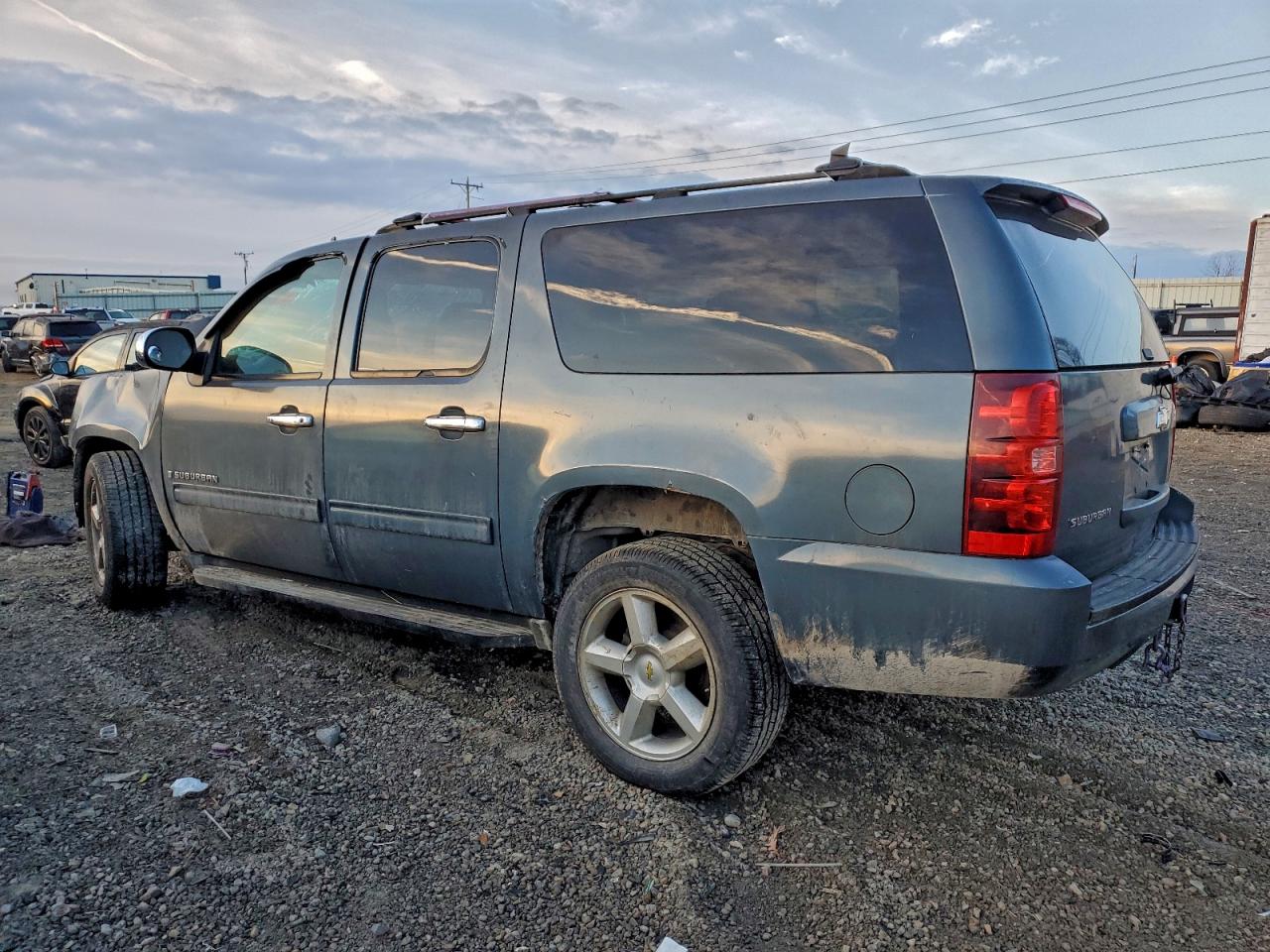 Chevrolet Suburban K1500 Lt Image 8