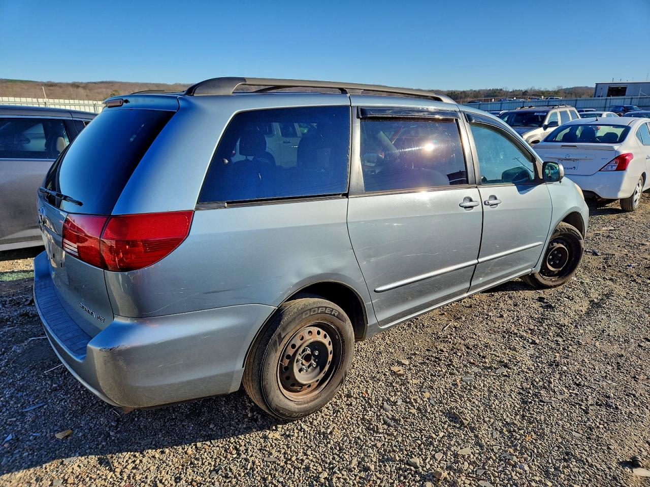 Toyota Sienna Ce Image 12