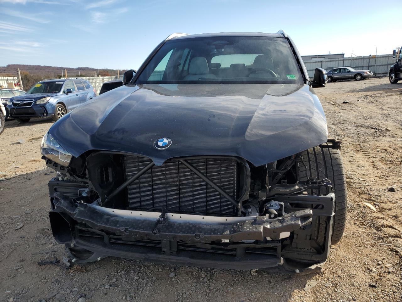 BMW X Series Xdrive40i Image 2