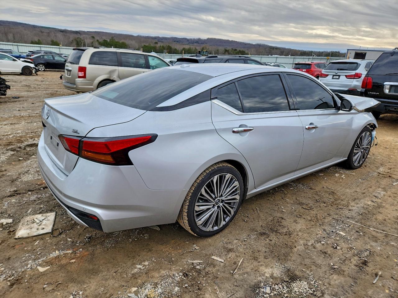 Nissan Altima Sl Image 3