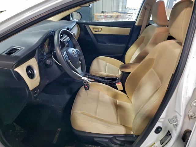 Toyota Corolla L Image 12