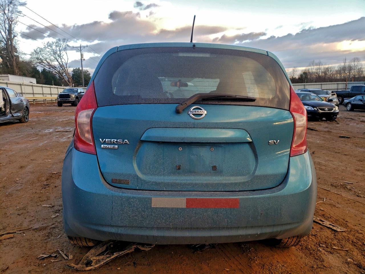 Nissan Versa S Image 3