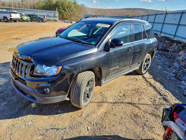  Salvage Jeep Compass