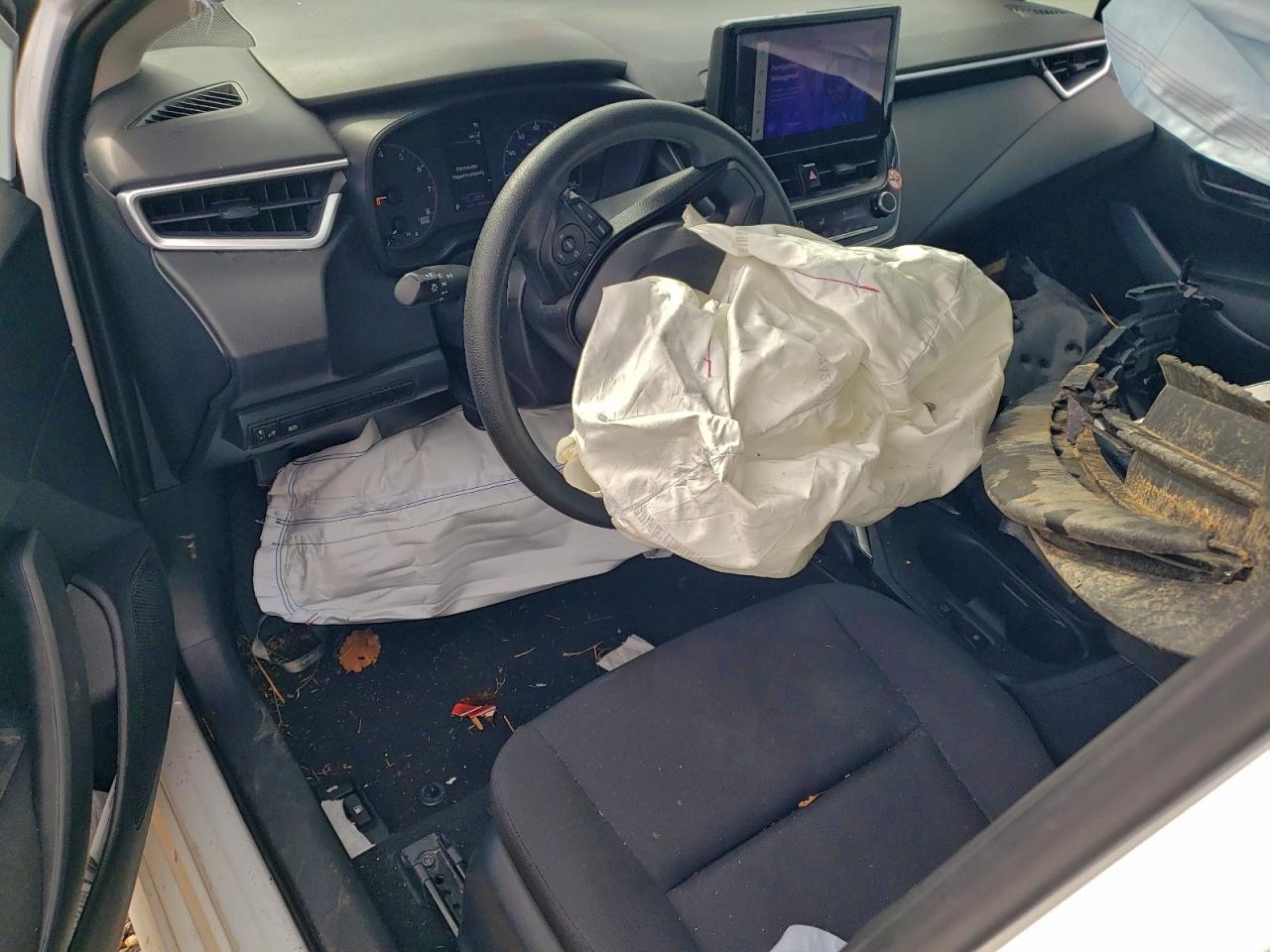 Toyota Corolla Le Image 4