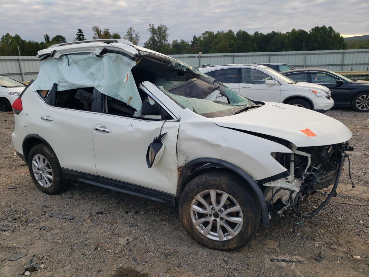 Nissan Rogue S Image 6