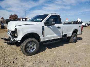  Salvage Ford F-350