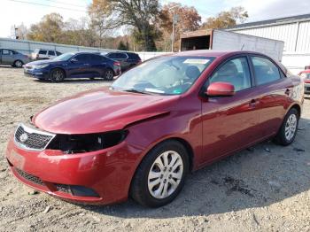  Salvage Kia Forte
