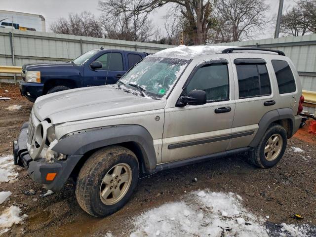  Salvage Jeep Liberty