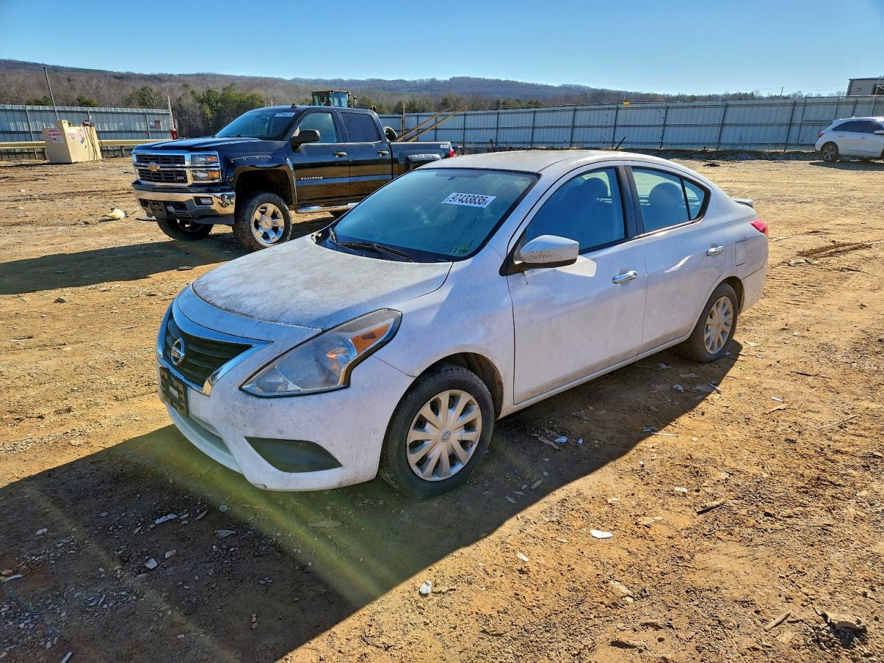 Nissan Versa S Image 1