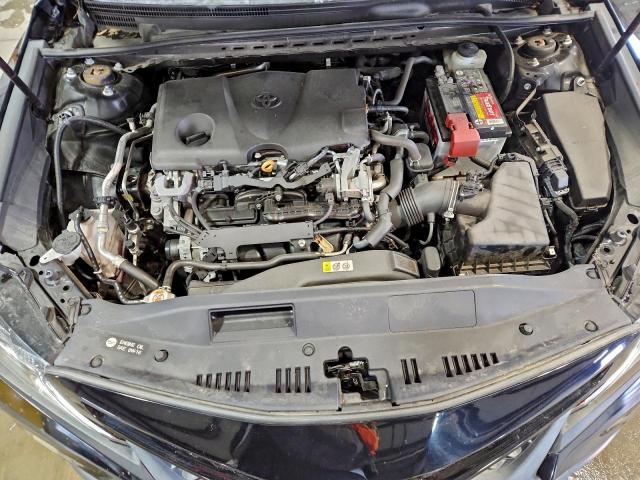 Toyota Camry Se Image 12