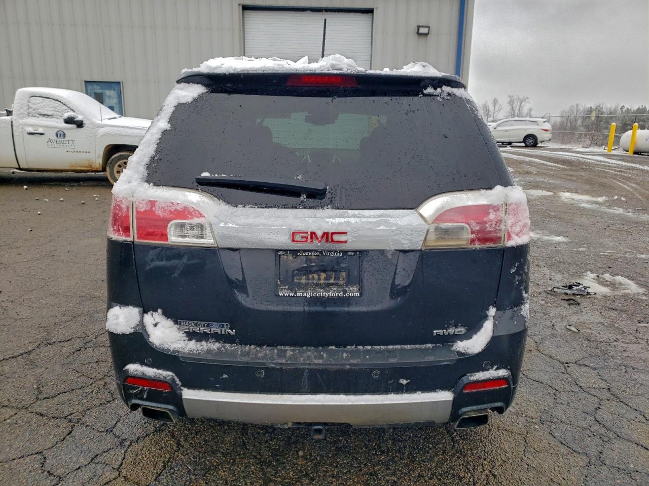 GMC Terrain Denali Image 4