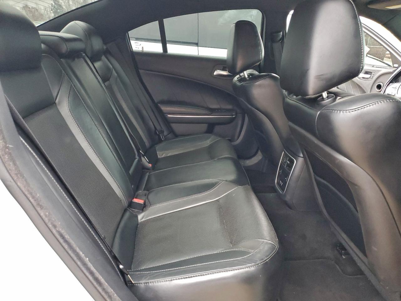 Dodge Charger Sxt Image 6