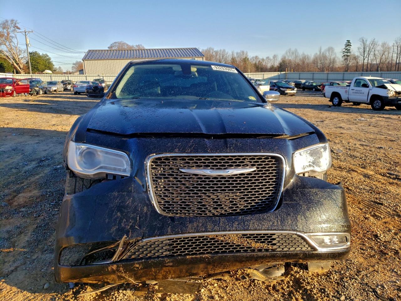 Chrysler 300 Image 4