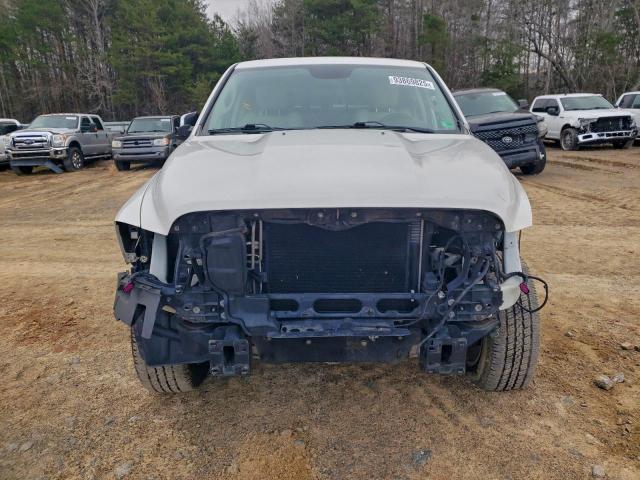 Ram 1500 Laramie Image 9