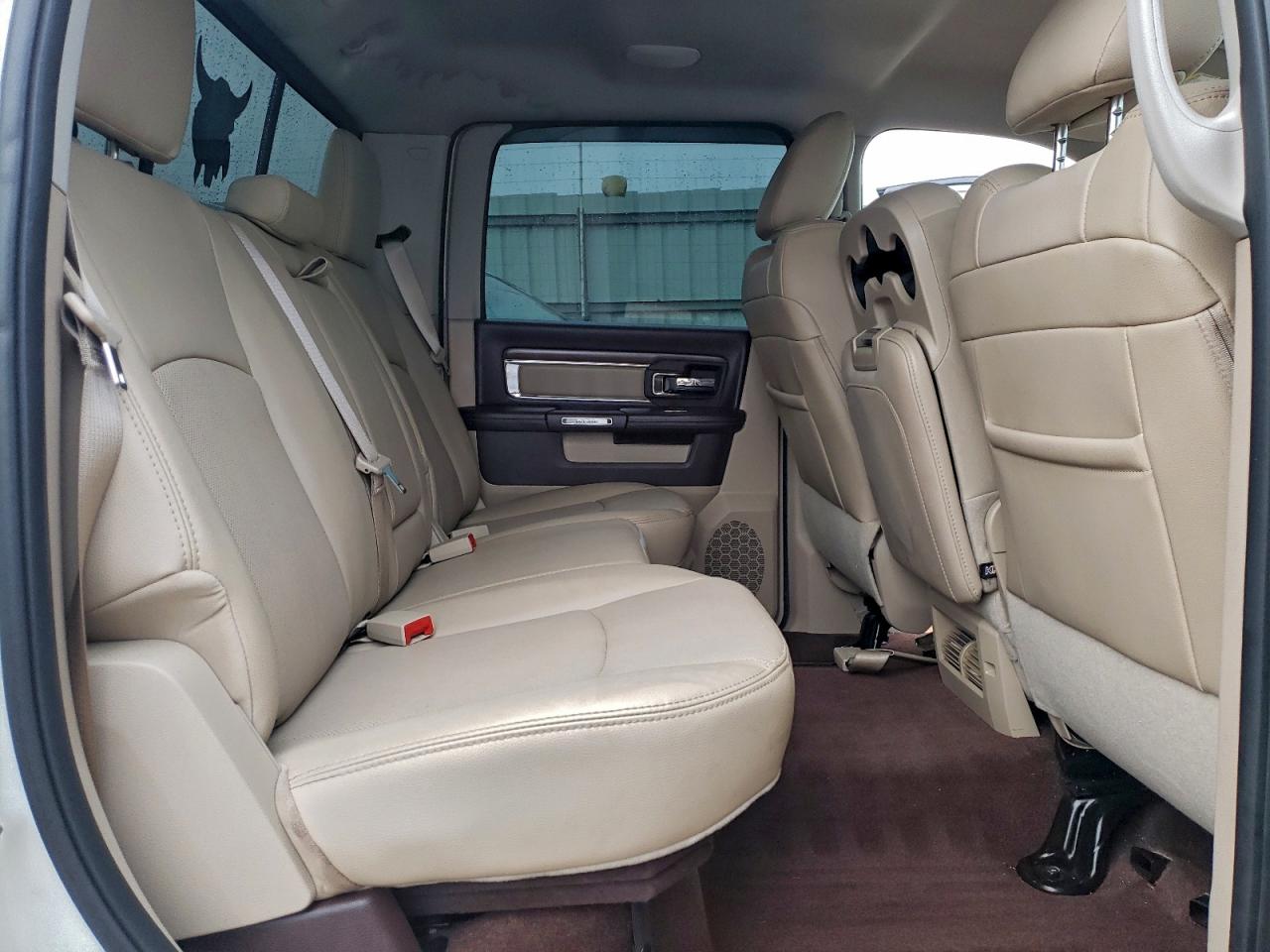 Ram 1500 Laramie Image 2