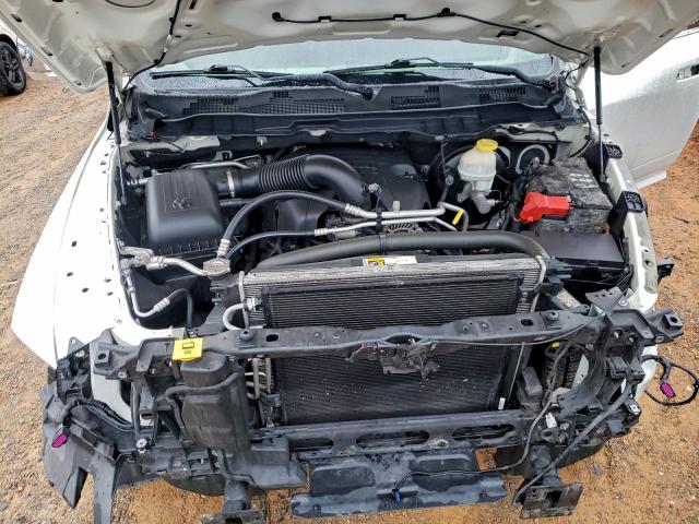 Ram 1500 Laramie Image 12