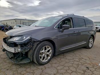  Salvage Chrysler Pacifica