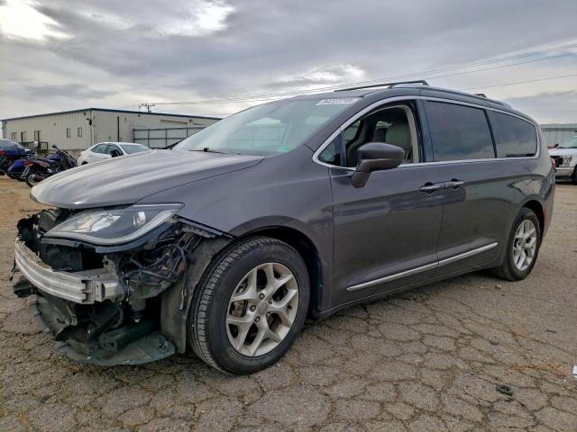  Salvage Chrysler Pacifica
