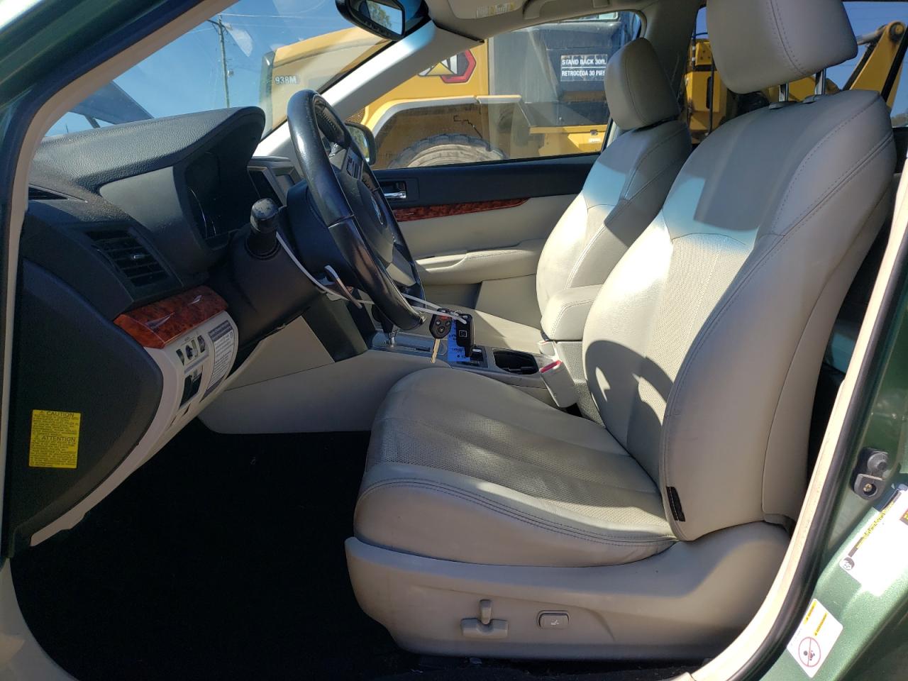 Subaru Outback 2.5i Limited Image 13