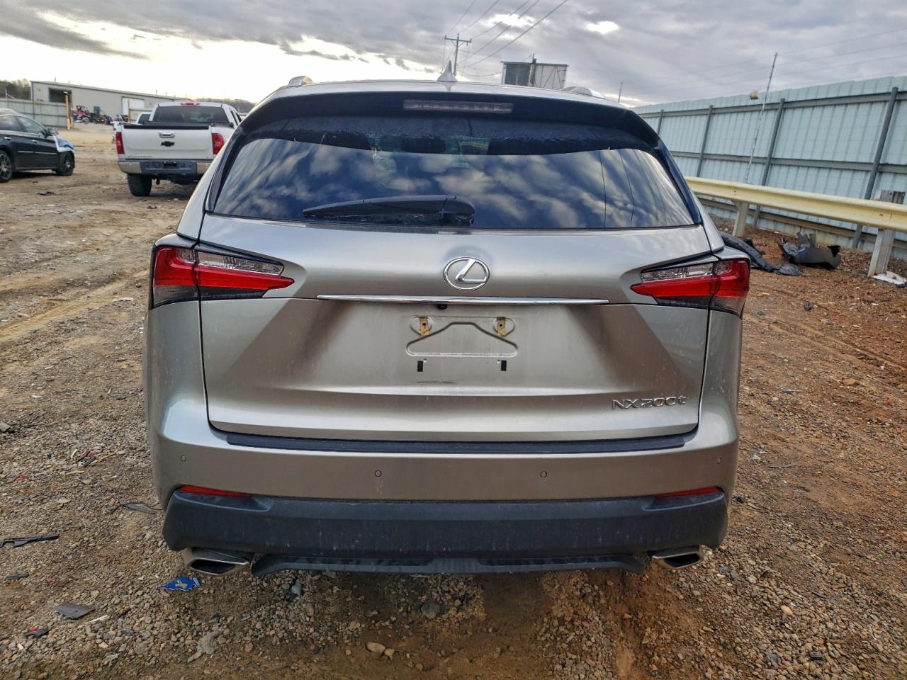Lexus NX 200t Image 4