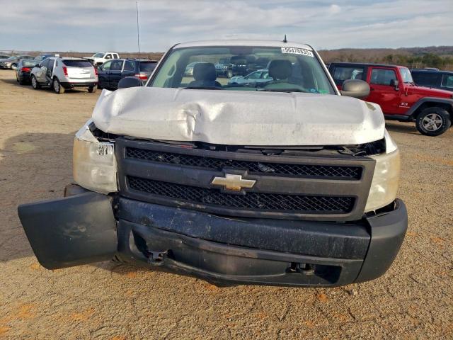 Chevrolet Silverado K1500 Image 5