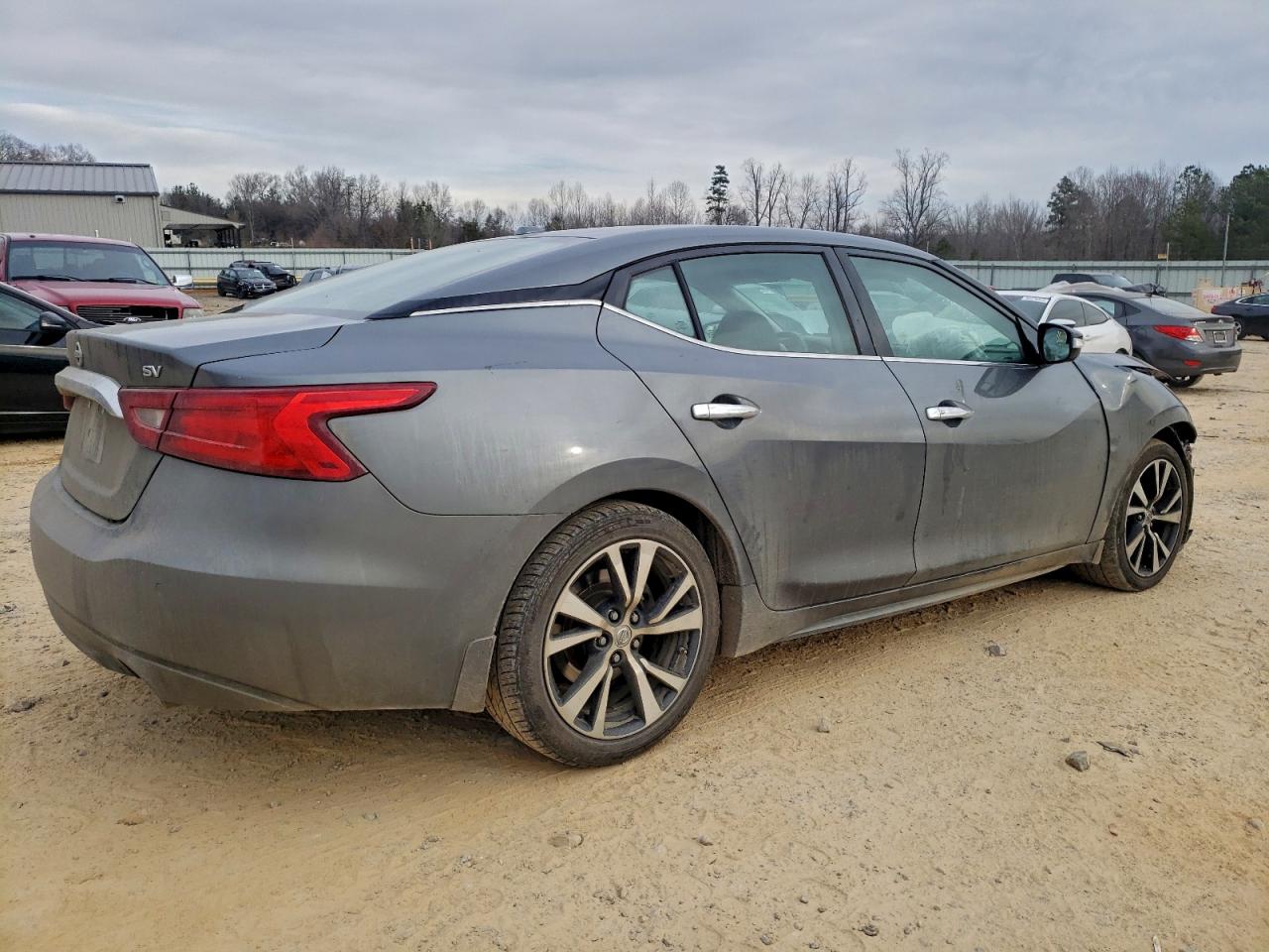 Nissan Maxima 3.5s Image 9