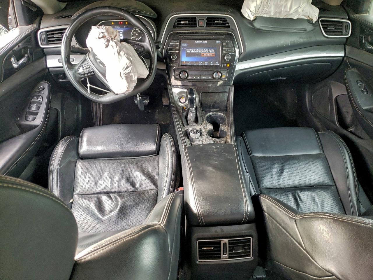 Nissan Maxima 3.5s Image 4