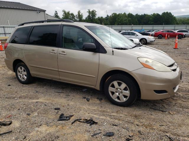 Toyota Sienna Ce Image 2