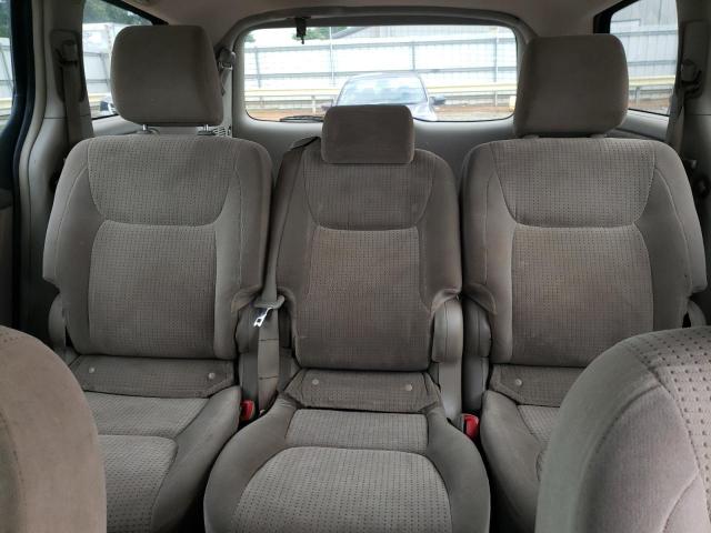 Toyota Sienna Ce Image 7
