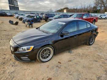  Salvage Volvo S60