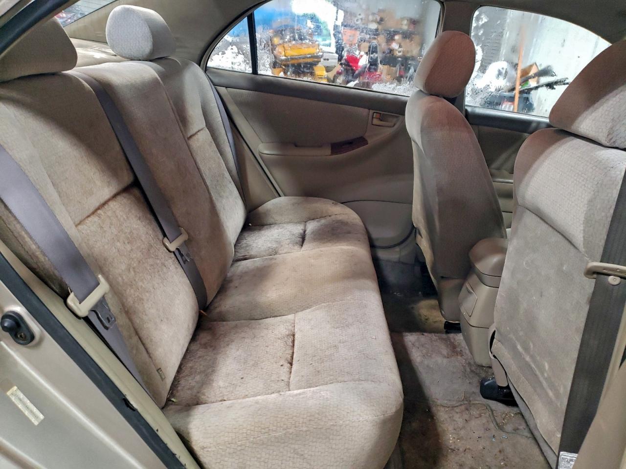 Toyota Corolla Ce Image 7