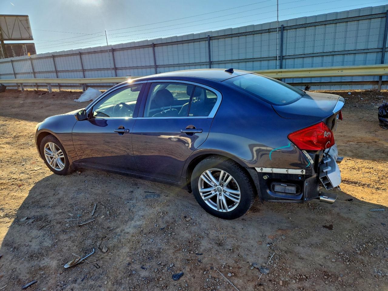 INFINITI G25 Image 11