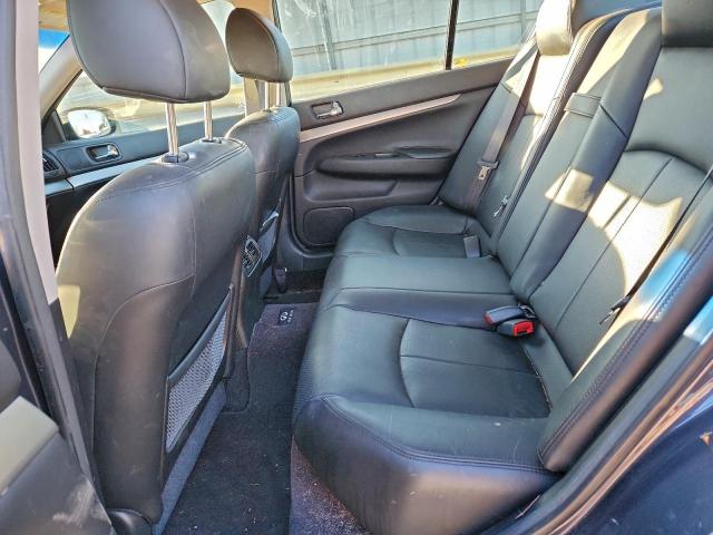 INFINITI G25 Image 12