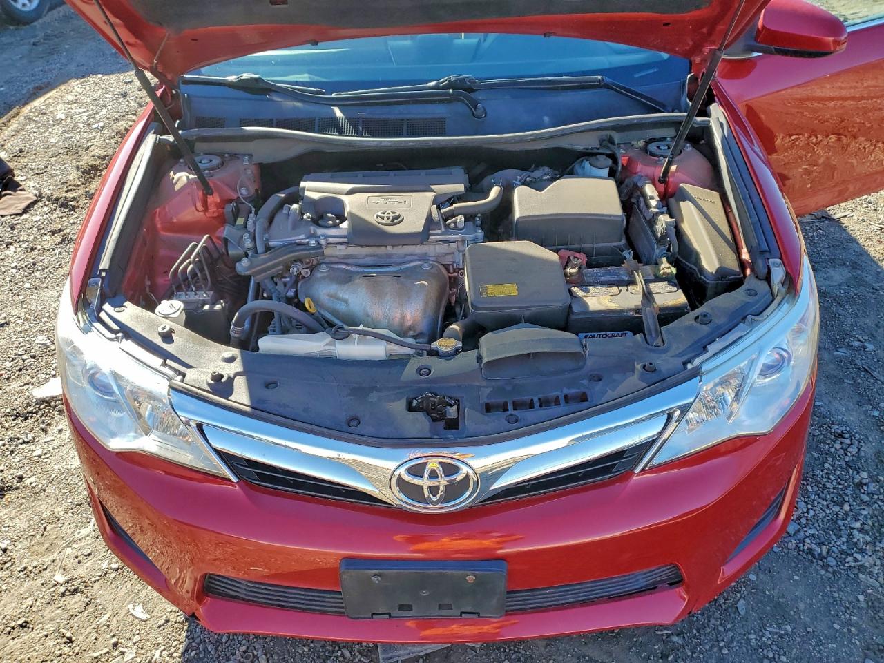 Toyota Camry Base Image 9