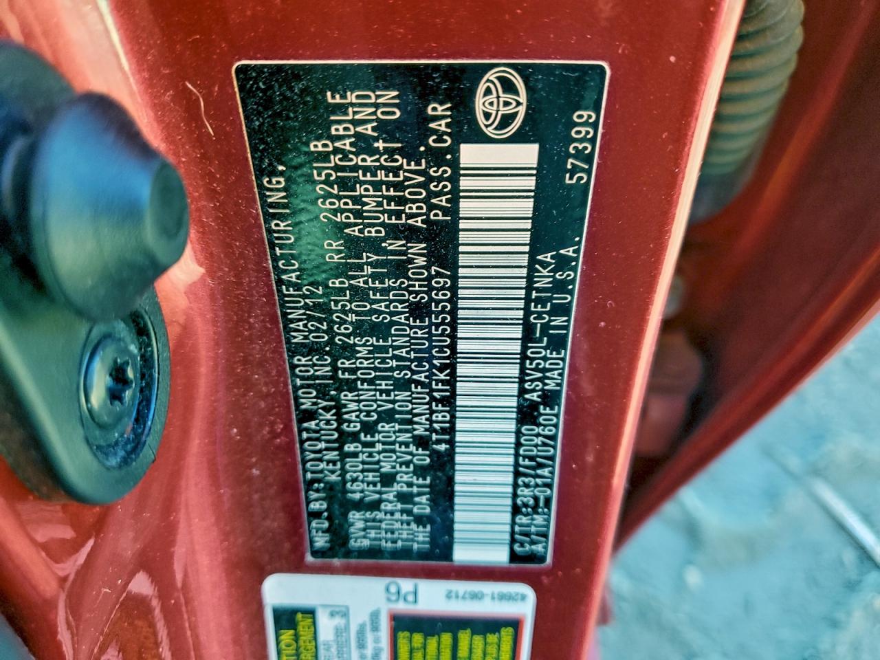 Toyota Camry Base Image 12