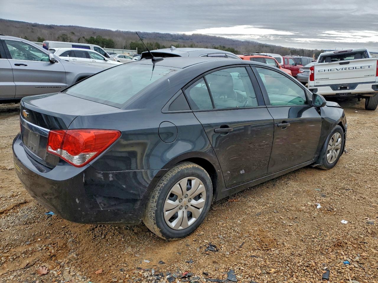 Chevrolet Cruze Ls Image 3