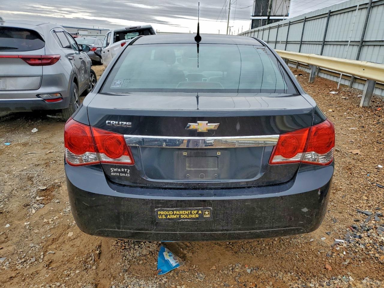 Chevrolet Cruze Ls Image 10