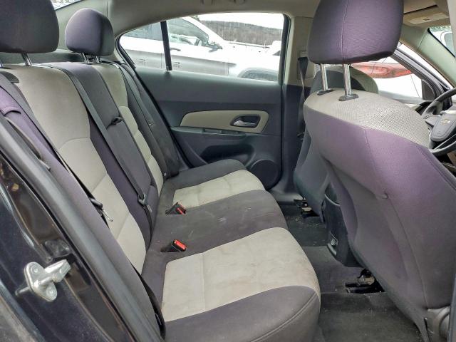 Chevrolet Cruze Ls Image 5