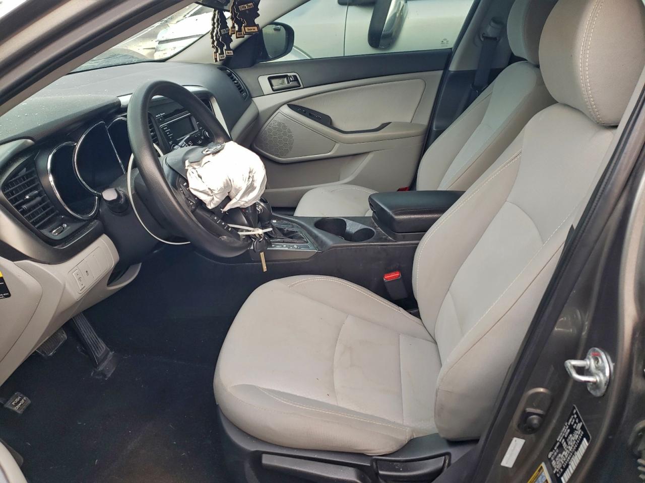 Kia Optima Lx Image 4