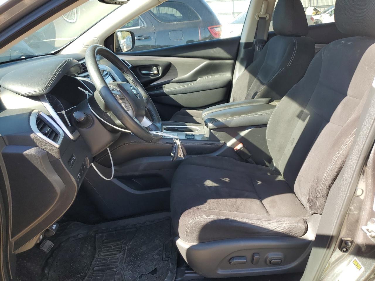 Nissan Murano S Image 11