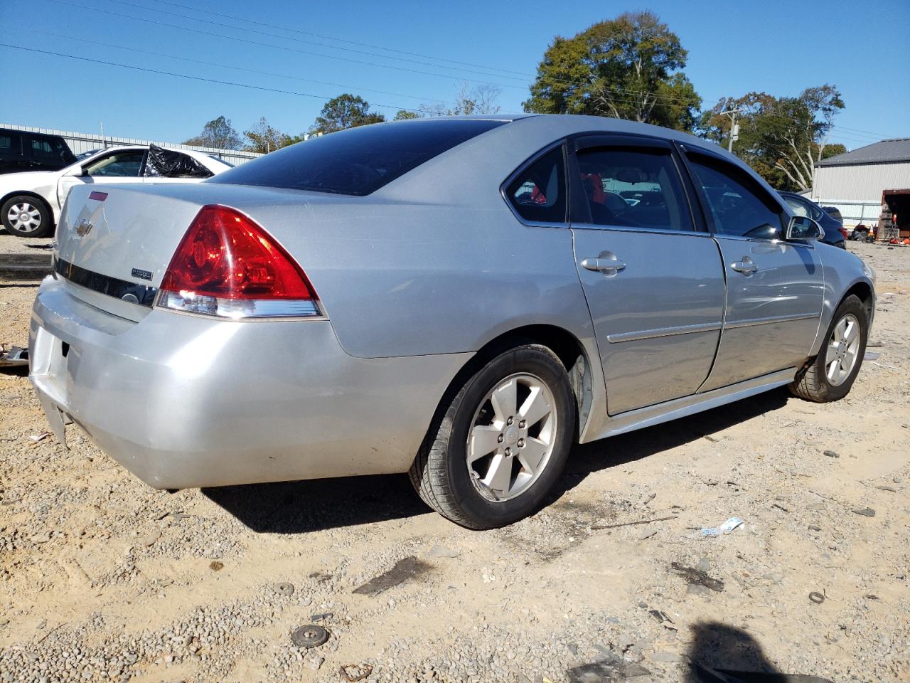 Chevrolet Impala Lt Image 11