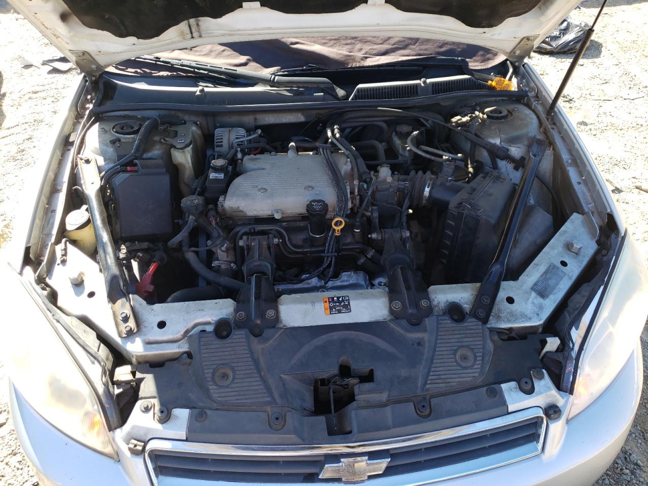 Chevrolet Impala Lt Image 9