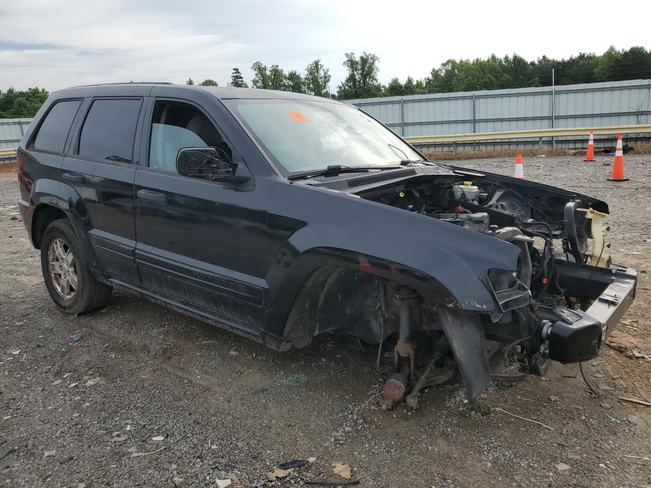 Jeep Grand Cherokee Laredo Image 4